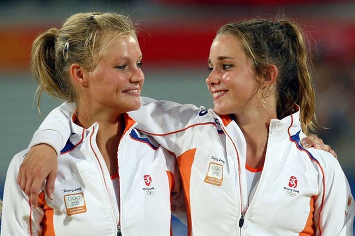 Tại Olympic 2008, Hoog lập chiến công đưa Hà Lan đoạt huy chương Vàng. Đó là thành tích lớn nhất trong sự nghiệp của cô,